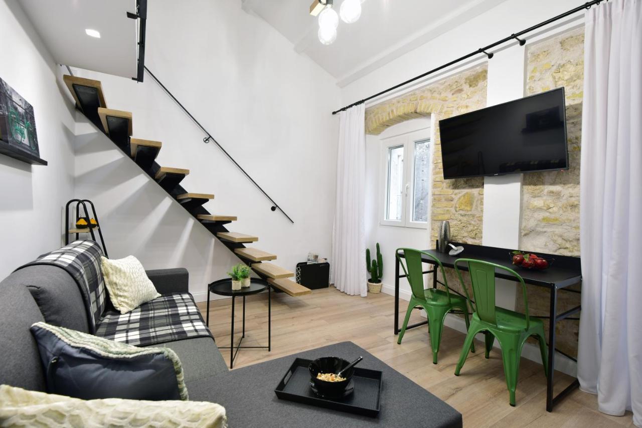 Queen 4 Apartment In The Heart Of The Corfu Historical Old Town Center Eksteriør bilde